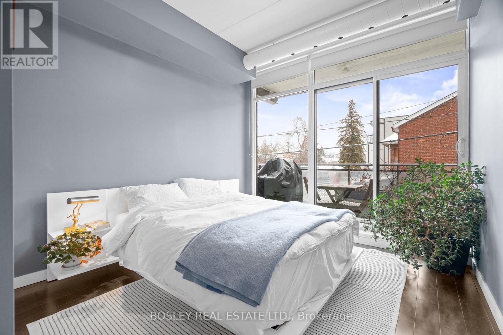 205 - 588 Annette Street, Toronto, Ontario  M6S 2C4 - Photo 16 - W12661886