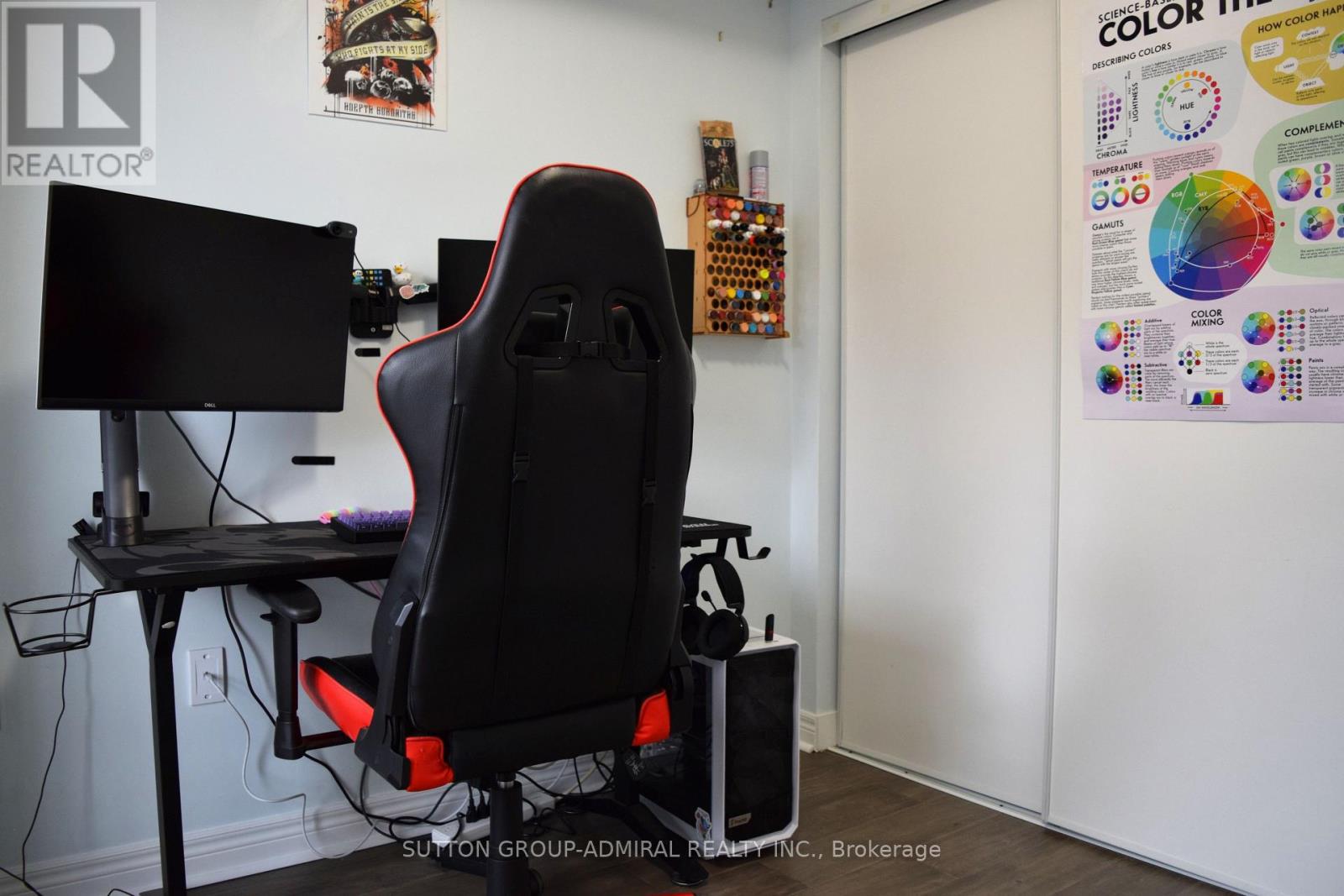 213 - 370 Hopewell Avenue, Toronto (Briar Hill-Belgravia), Ontario  M6E 2S2 - Photo 15 - W12661954