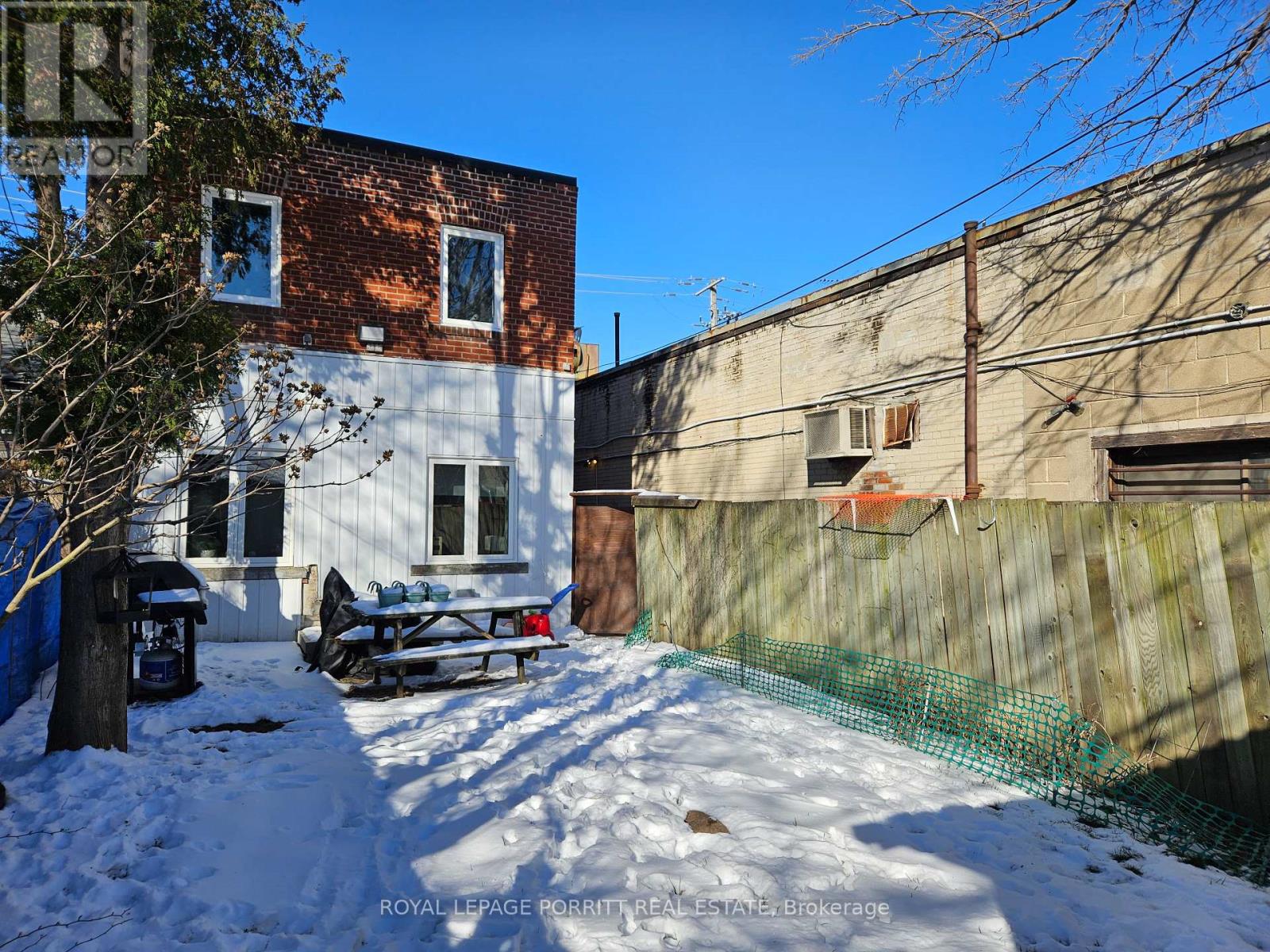 #1 - 333 Silverthorn Avenue, Toronto, Ontario  M6N 3K5 - Photo 15 - W12662022
