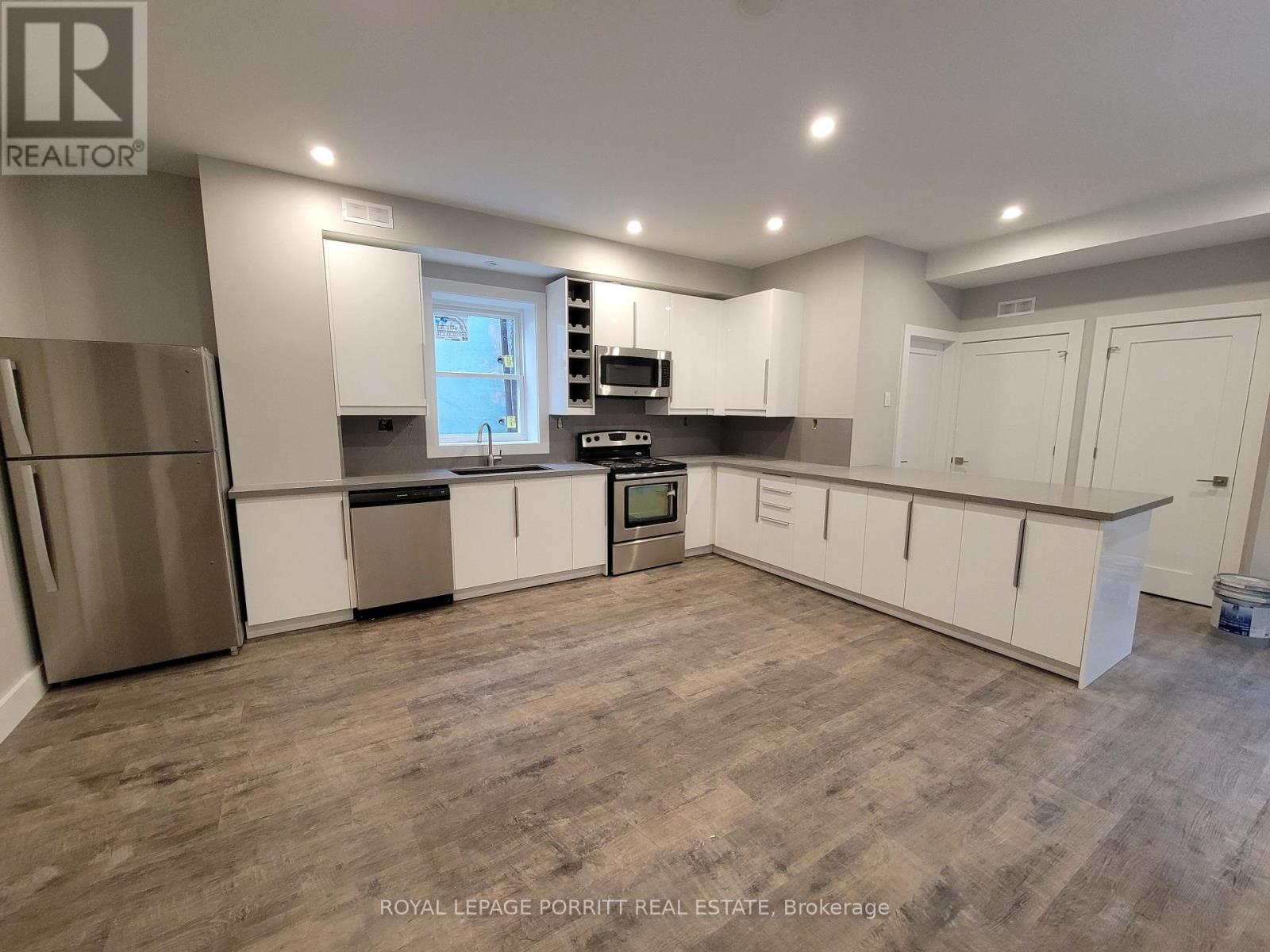 #1 - 333 Silverthorn Avenue, Toronto, Ontario  M6N 3K5 - Photo 2 - W12662022