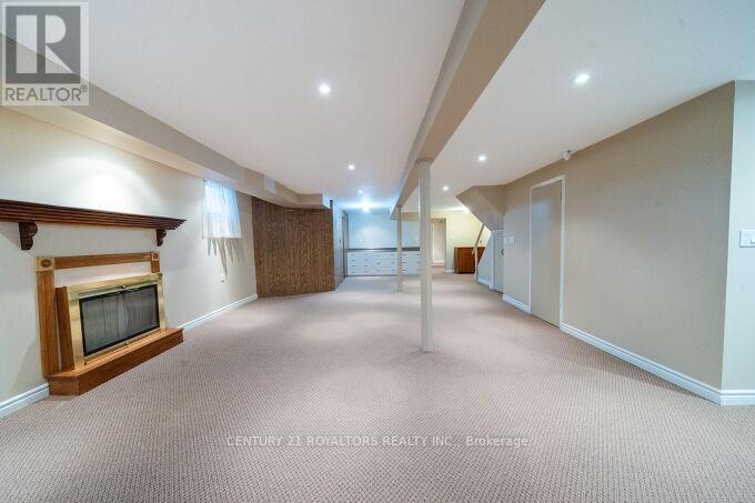 443 Atwater Avenue, Mississauga, Ontario  L5G 2A4 - Photo 25 - W12662072