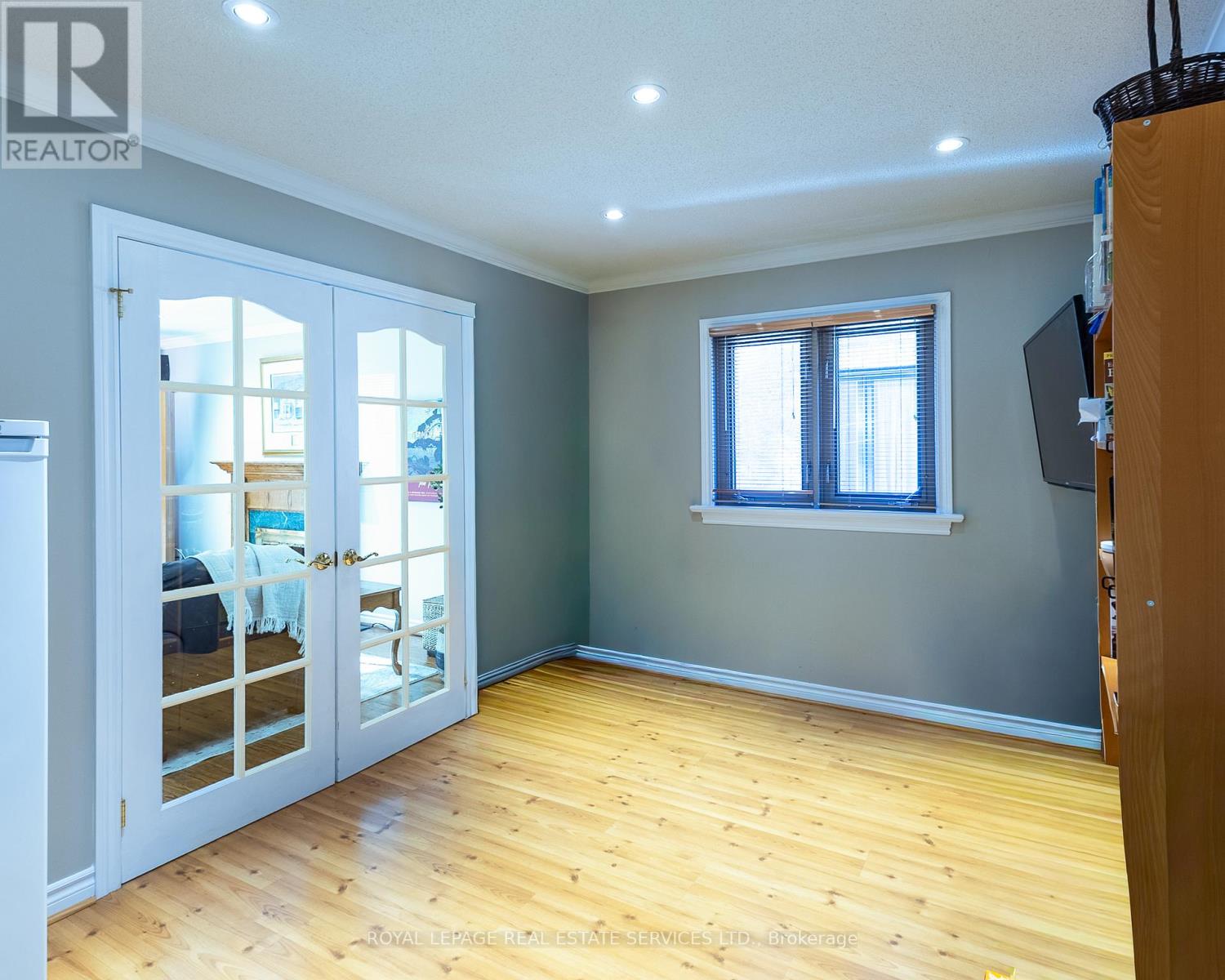 391 March Crescent, Oakville, Ontario  L6H 5X7 - Photo 13 - W12662082