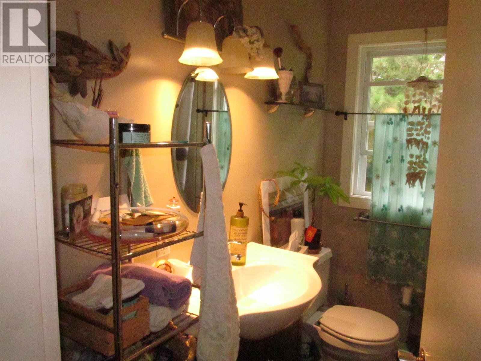 13-15 Macausland Drive, Charlottetown, Prince Edward Island  C1A 6P7 - Photo 16 - 202600160