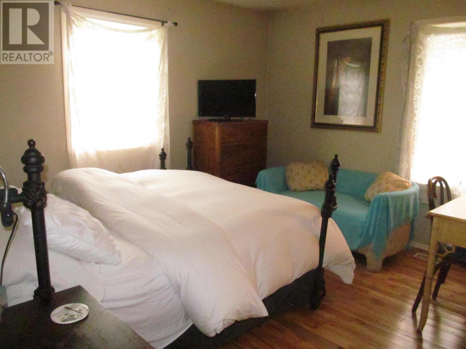 13-15 Macausland Drive, Charlottetown, Prince Edward Island  C1A 6P7 - Photo 17 - 202600160