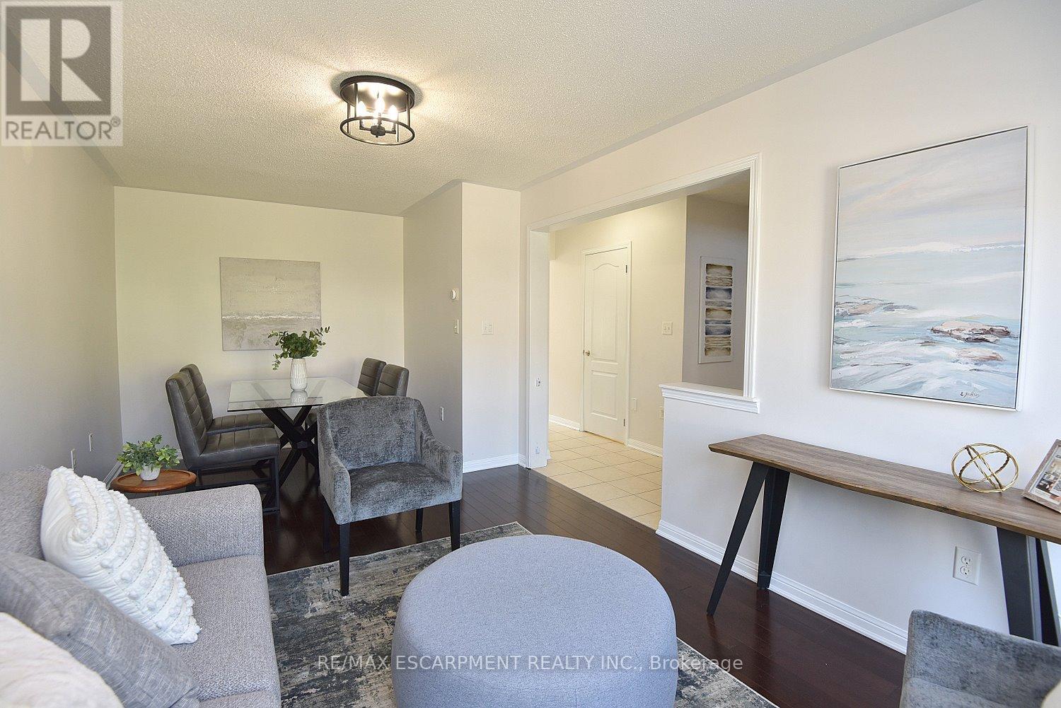 45 Ohara Lane, Hamilton, Ontario  L9K 0C7 - Photo 8 - X12661756