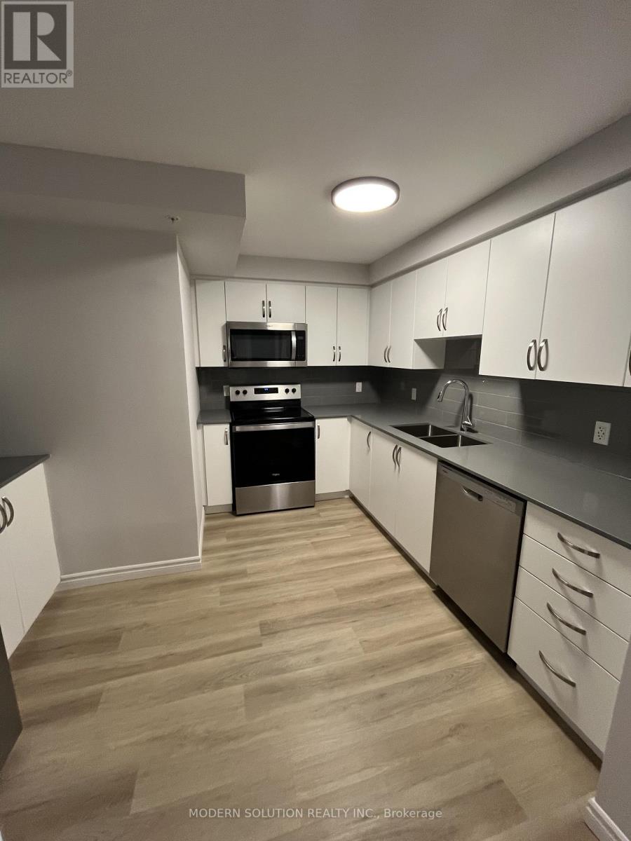 1007 - 425 Watson Parkway N, Guelph, Ontario  N1E 7K5 - Photo 2 - X12661862