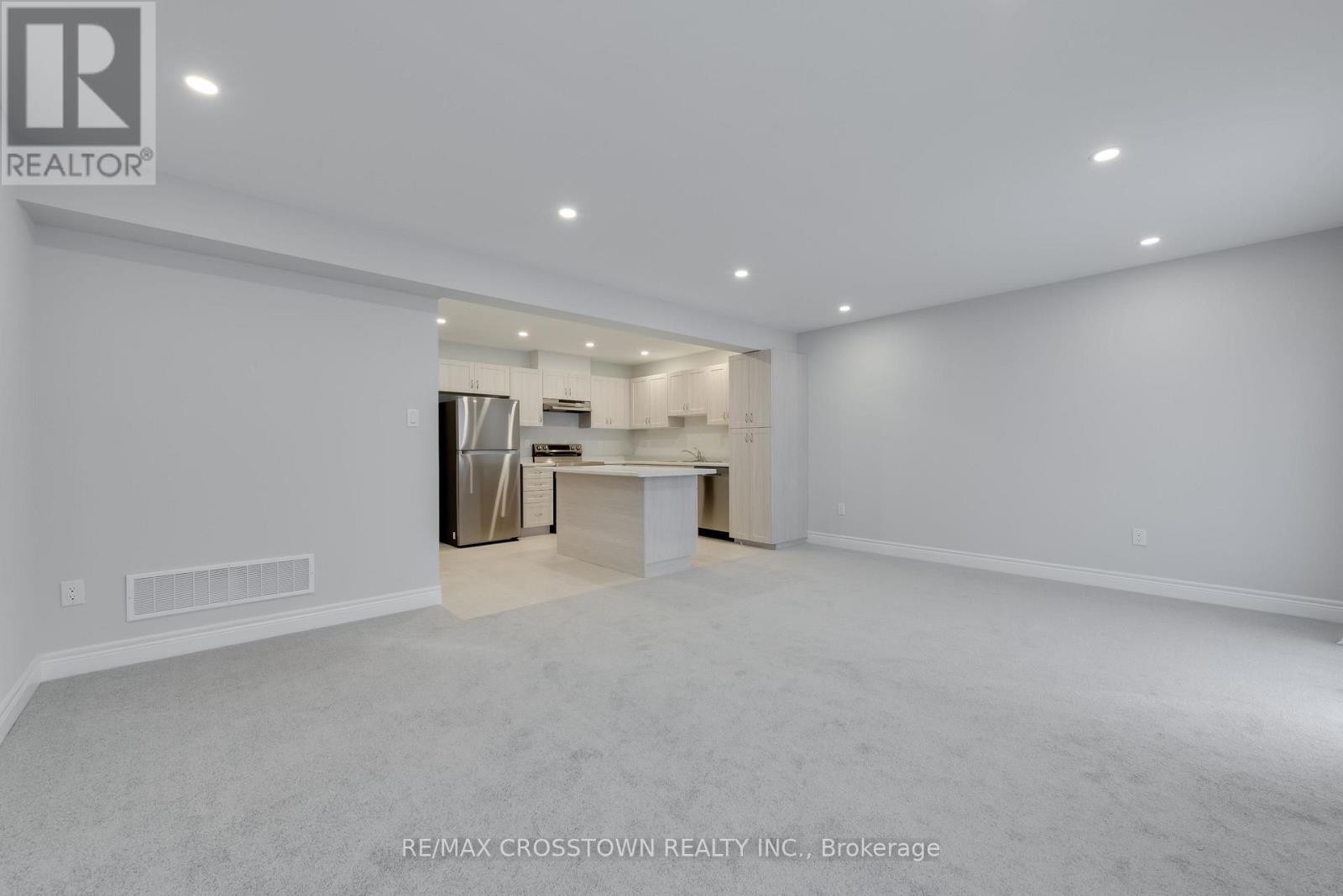 22 Mcconnell Crescent, Bracebridge, Ontario  P1L 0N7 - Photo 16 - X12661908