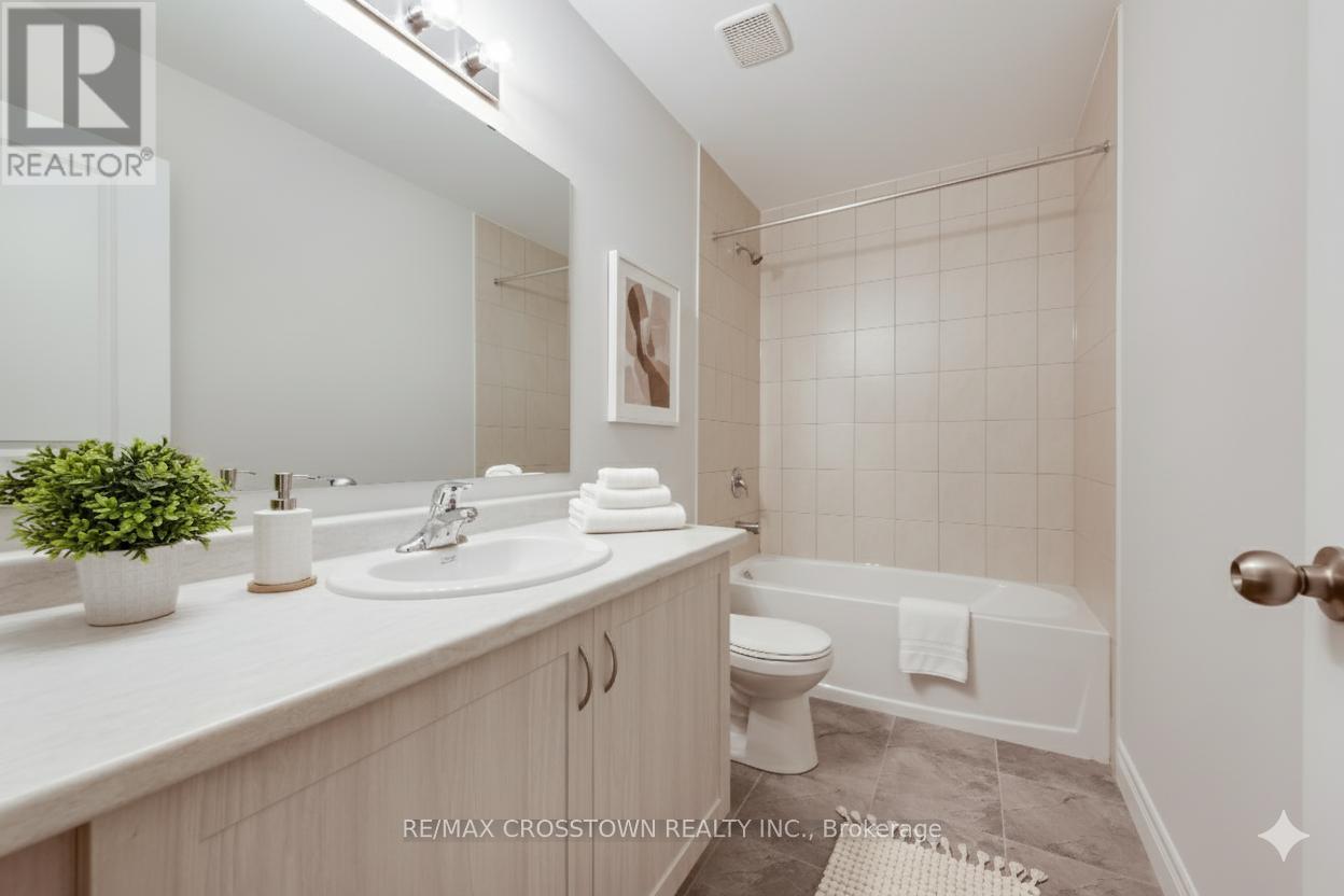 22 Mcconnell Crescent, Bracebridge, Ontario  P1L 0N7 - Photo 21 - X12661908