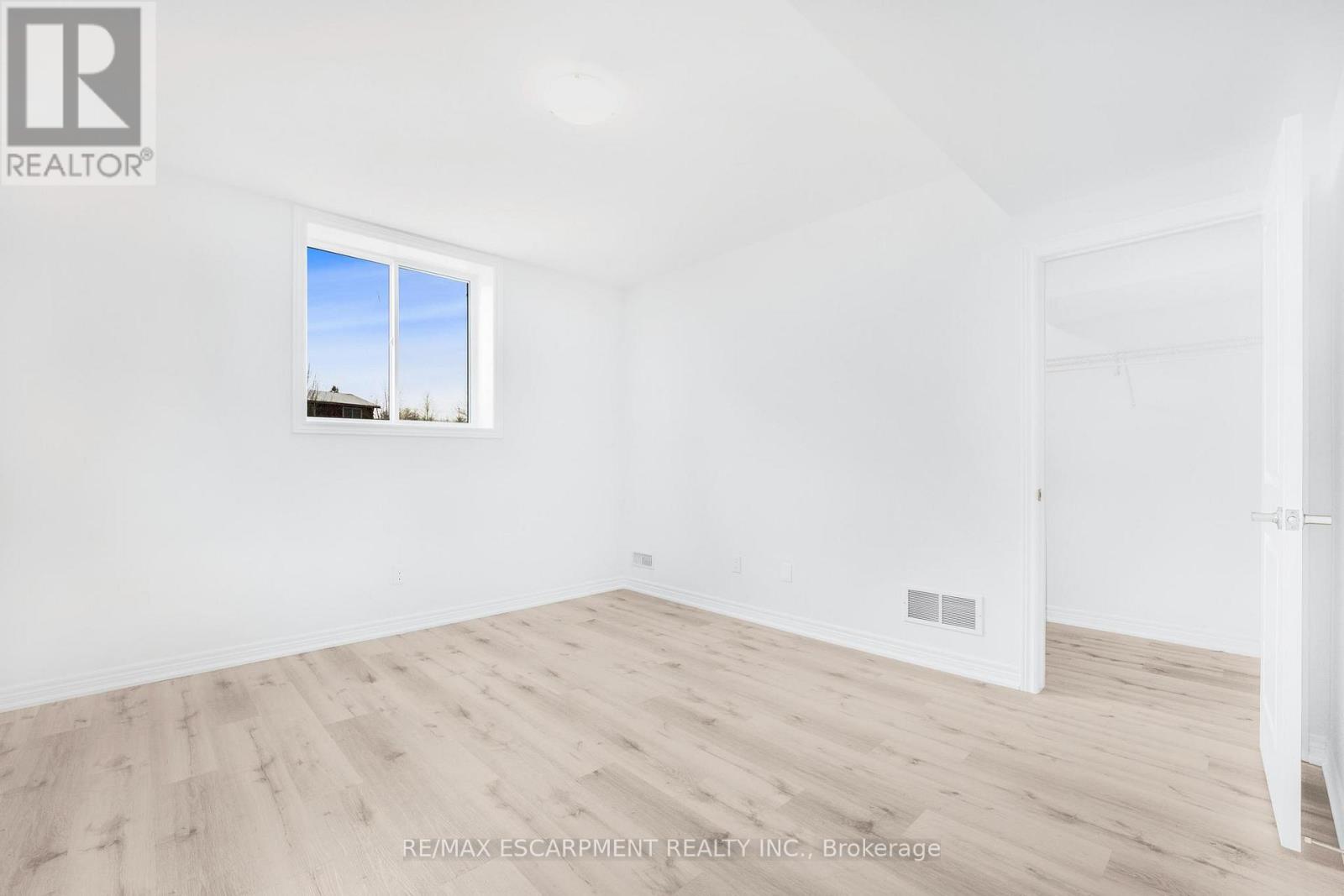 Lower - 4202 Manson Lane, Lincoln, Ontario  L0R 2C0 - Photo 12 - X12661912