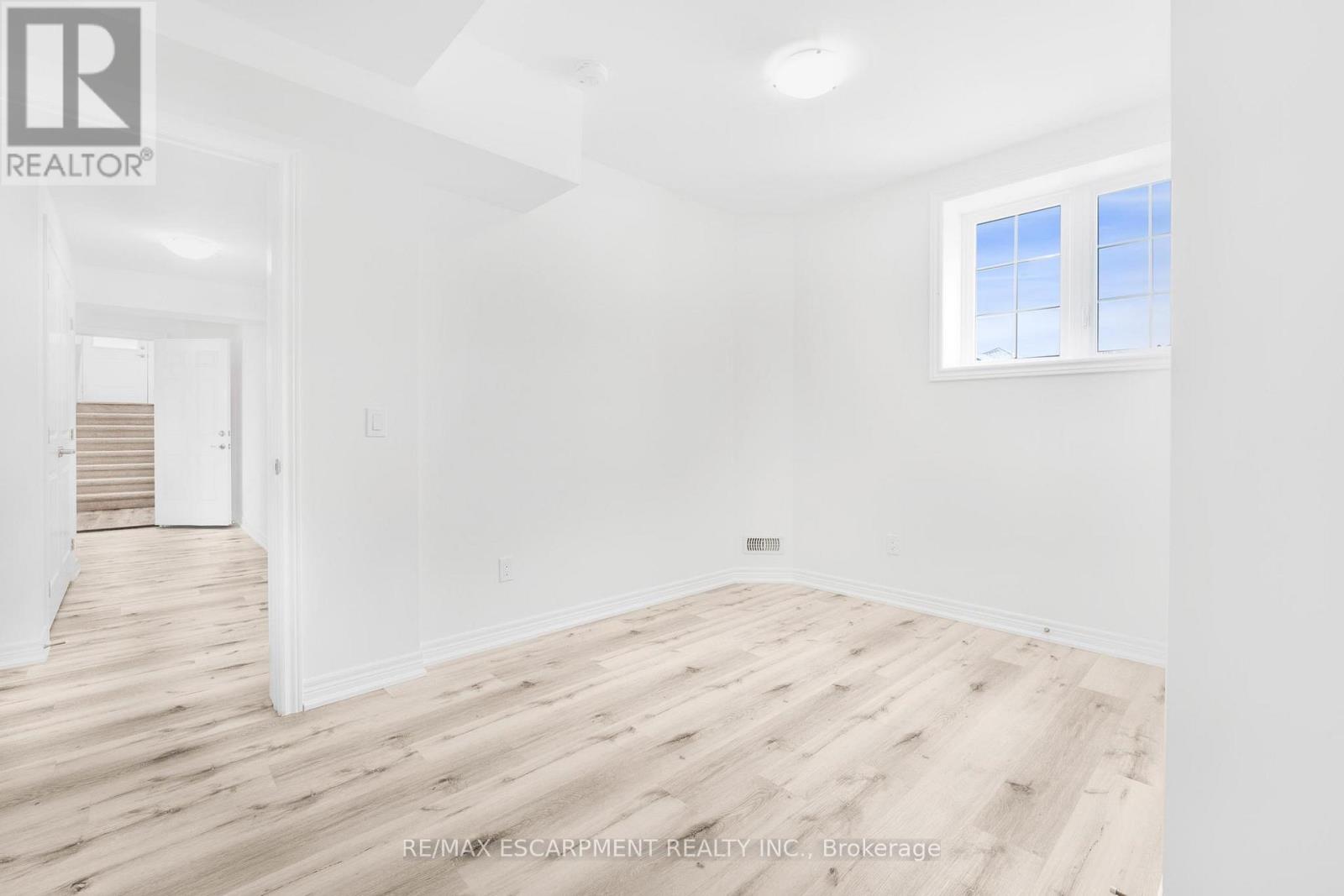 Lower - 4202 Manson Lane, Lincoln, Ontario  L0R 2C0 - Photo 14 - X12661912