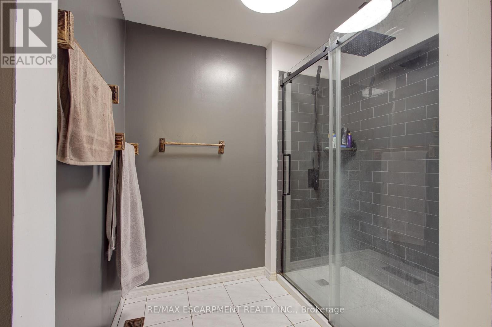 67 Blossom Avenue, Brantford, Ontario  N3T 5L9 - Photo 23 - X12661922