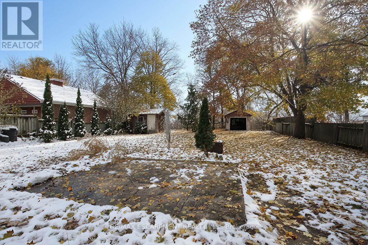 67 Blossom Avenue, Brantford, Ontario  N3T 5L9 - Photo 33 - X12661922