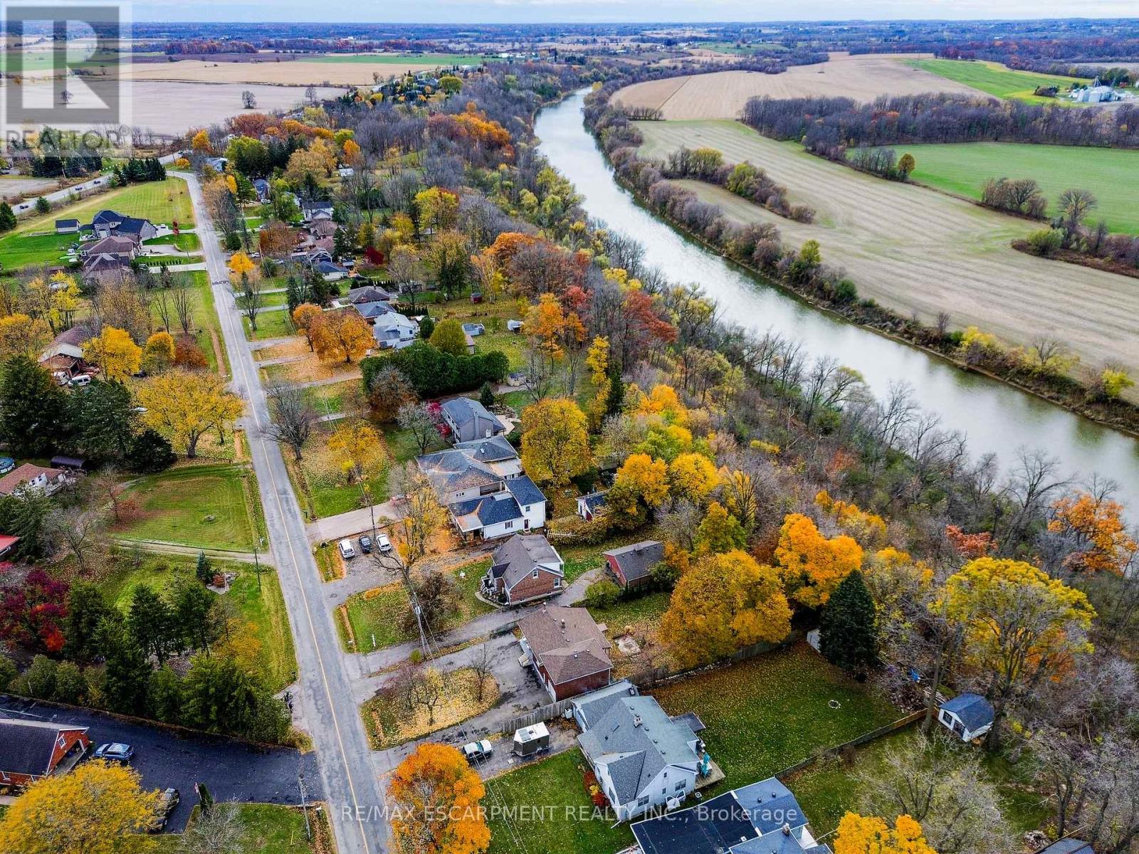 67 Blossom Avenue, Brantford, Ontario  N3T 5L9 - Photo 42 - X12661922