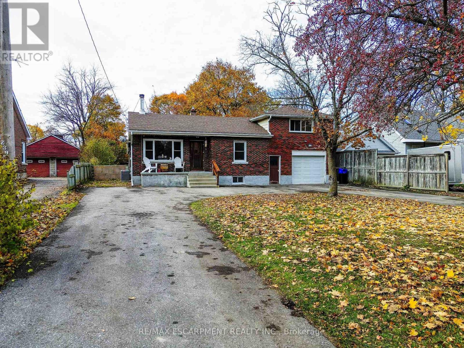 67 Blossom Avenue, Brantford, Ontario  N3T 5L9 - Photo 6 - X12661922