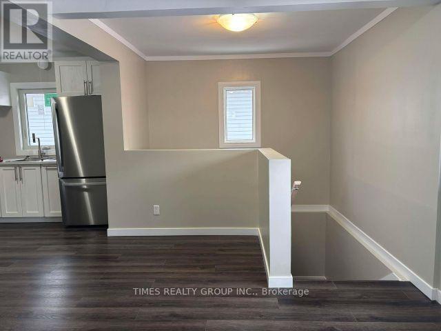 5216 43 Street, Camrose, Alberta  T4V 1B7 - Photo 13 - X12661950