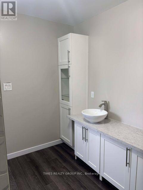 5216 43 Street, Camrose, Alberta  T4V 1B7 - Photo 23 - X12661950