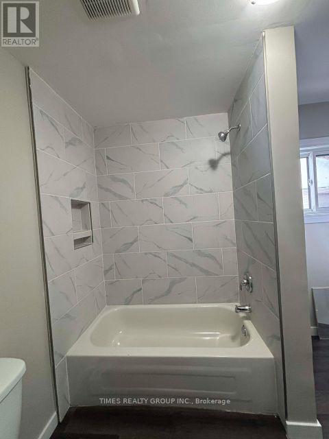 5216 43 Street, Camrose, Alberta  T4V 1B7 - Photo 24 - X12661950