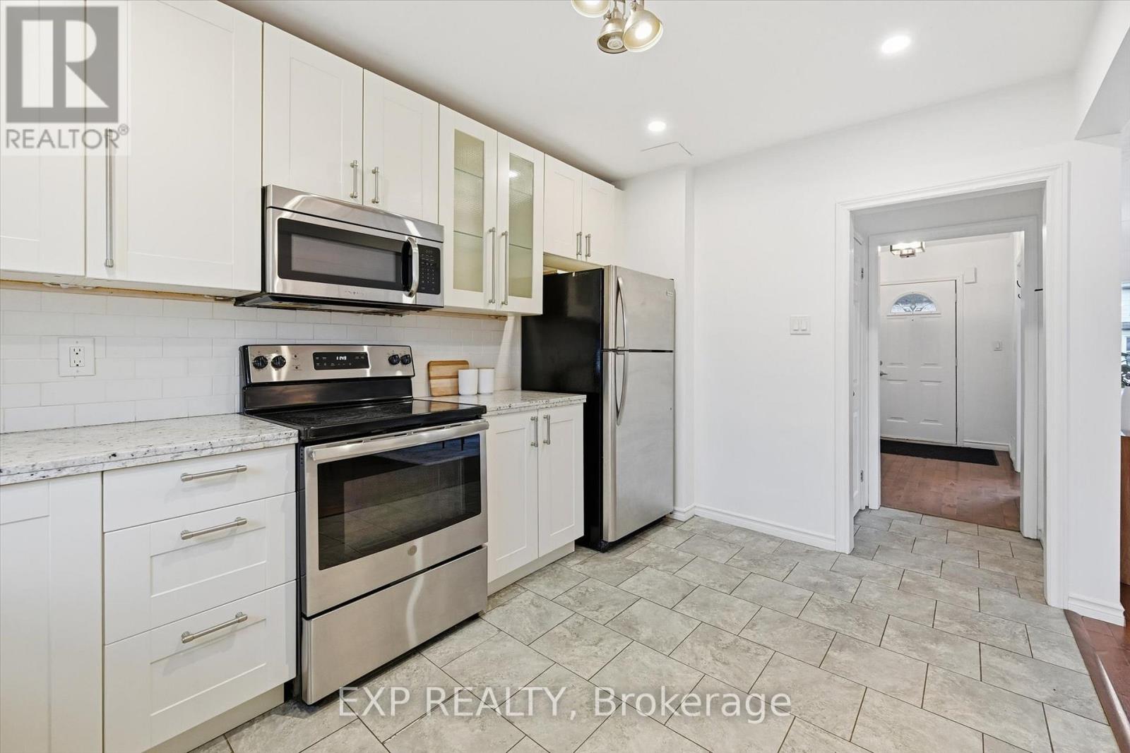 491 Dunsmure Road, Hamilton, Ontario  L8H 1G8 - Photo 12 - X12661972