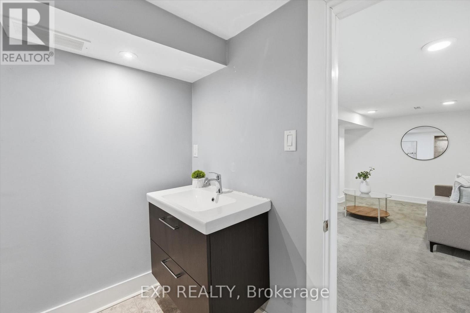 491 Dunsmure Road, Hamilton, Ontario  L8H 1G8 - Photo 27 - X12661972