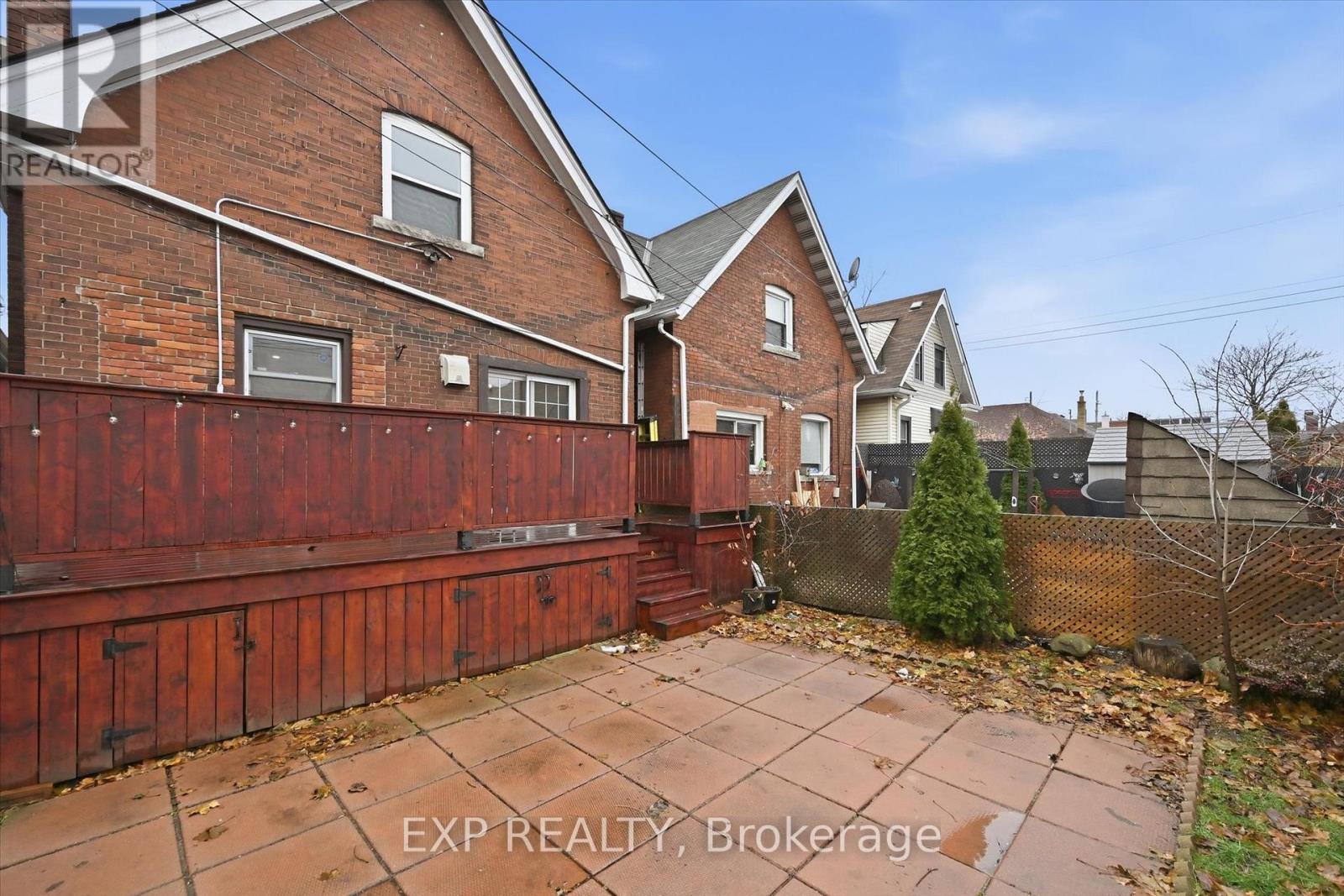 491 Dunsmure Road, Hamilton, Ontario  L8H 1G8 - Photo 32 - X12661972