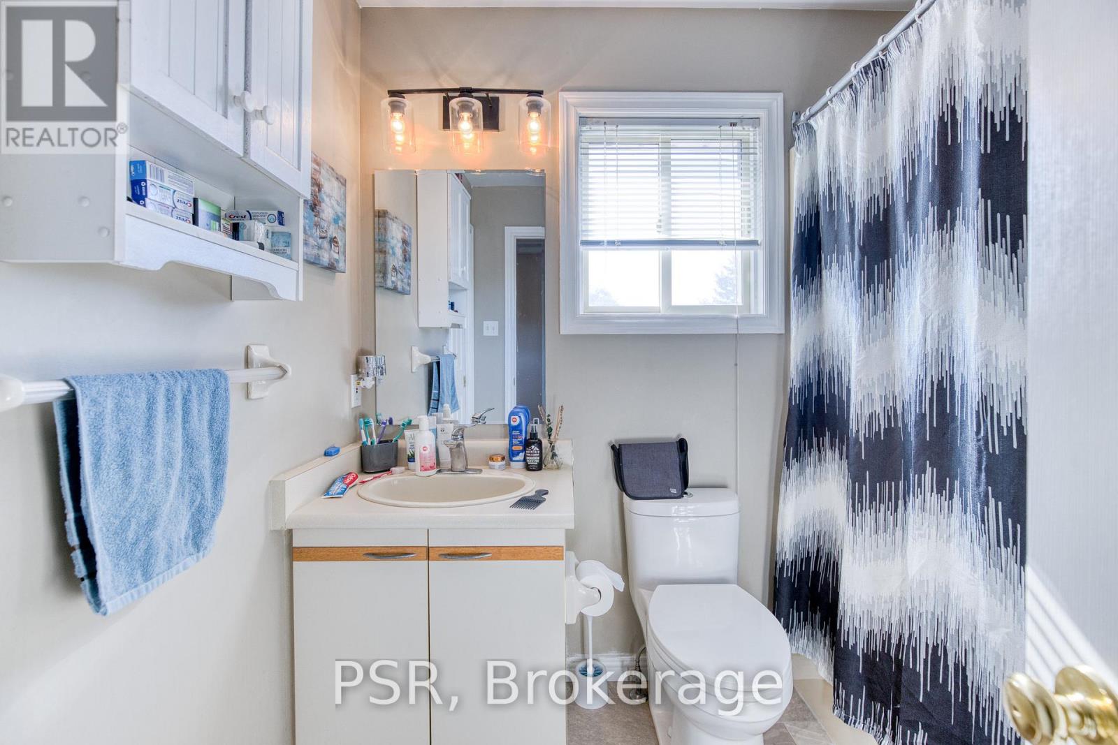 81 Brembel Street, Kitchener, Ontario  N2B 3T7 - Photo 18 - X12662050