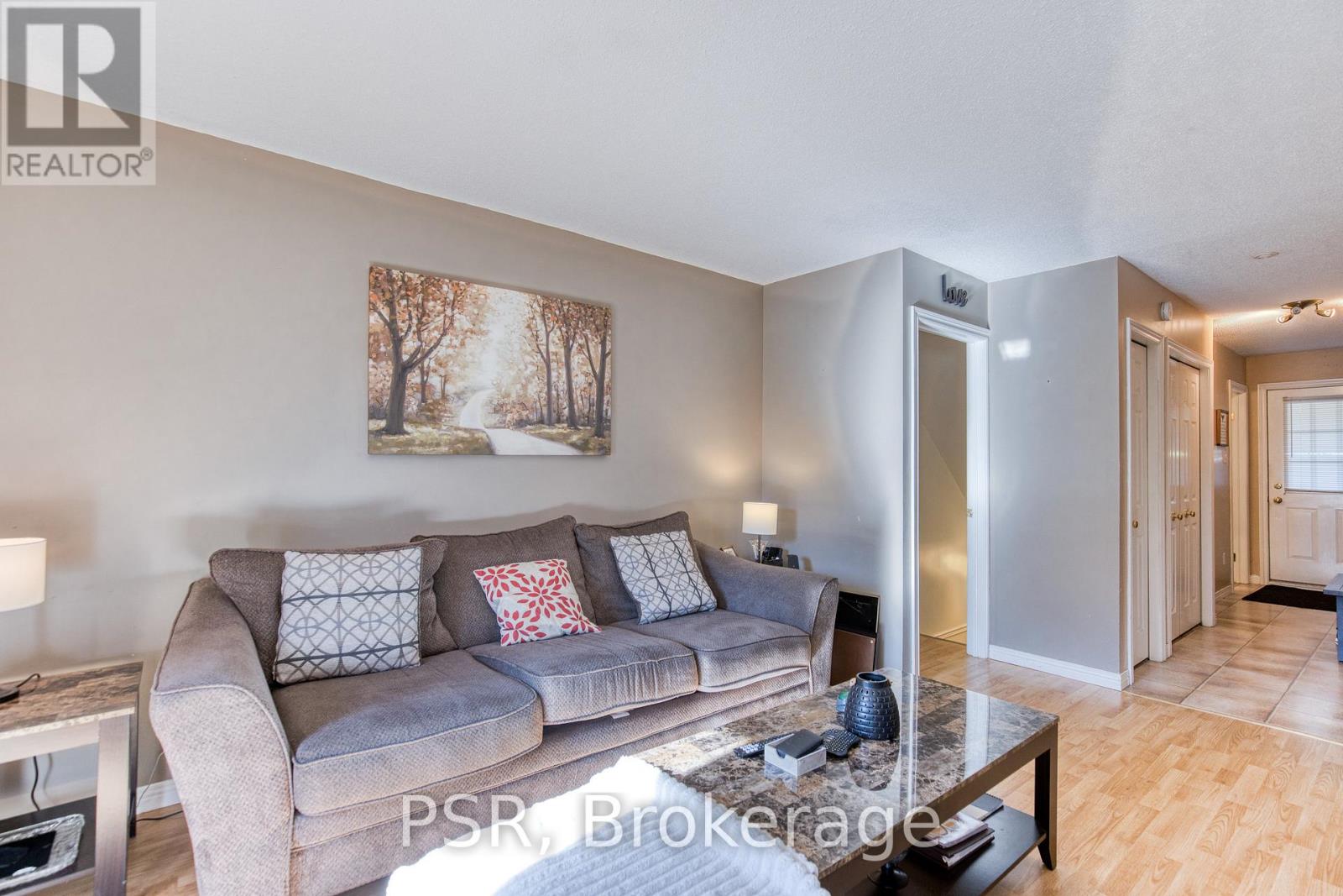 81 Brembel Street, Kitchener, Ontario  N2B 3T7 - Photo 5 - X12662050