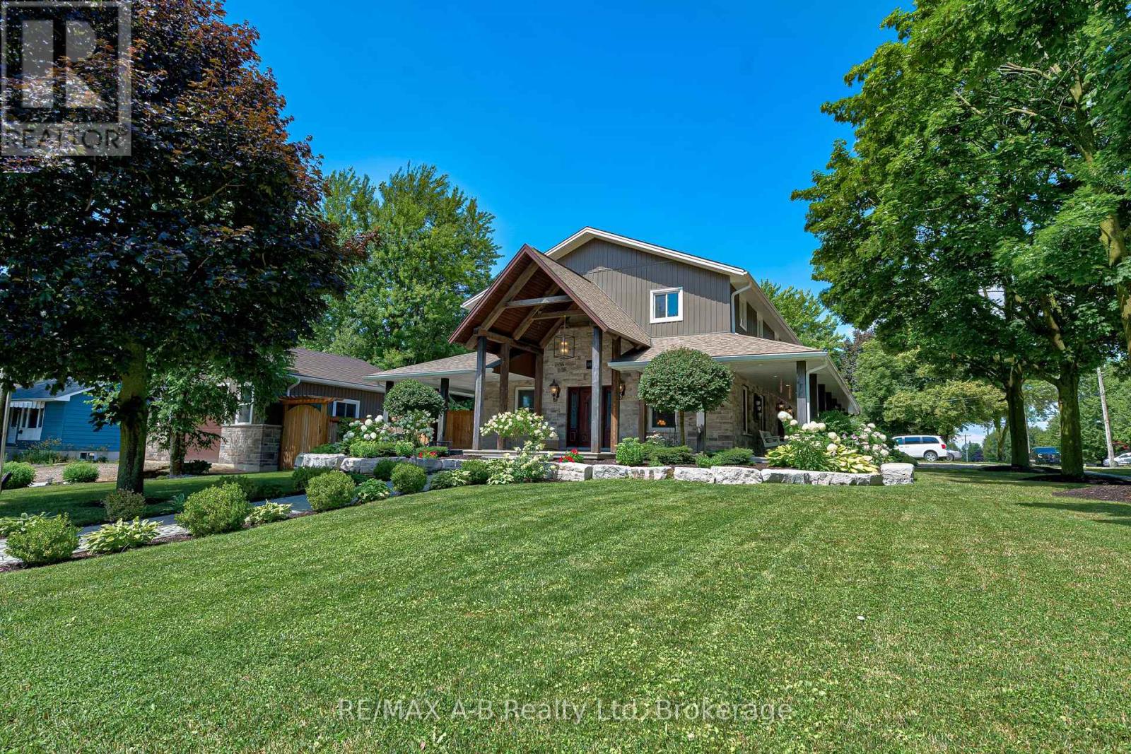 197 Trafalgar Street N, West Perth, Ontario  N0K 1N0 - Photo 3 - X12146166