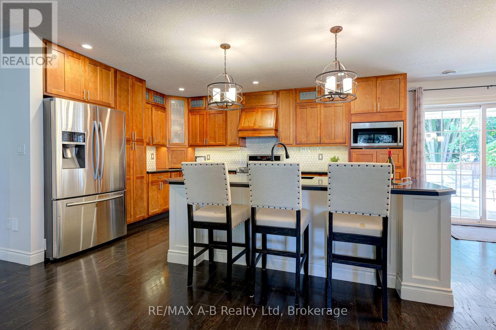 197 Trafalgar Street N, West Perth, Ontario  N0K 1N0 - Photo 26 - X12146166