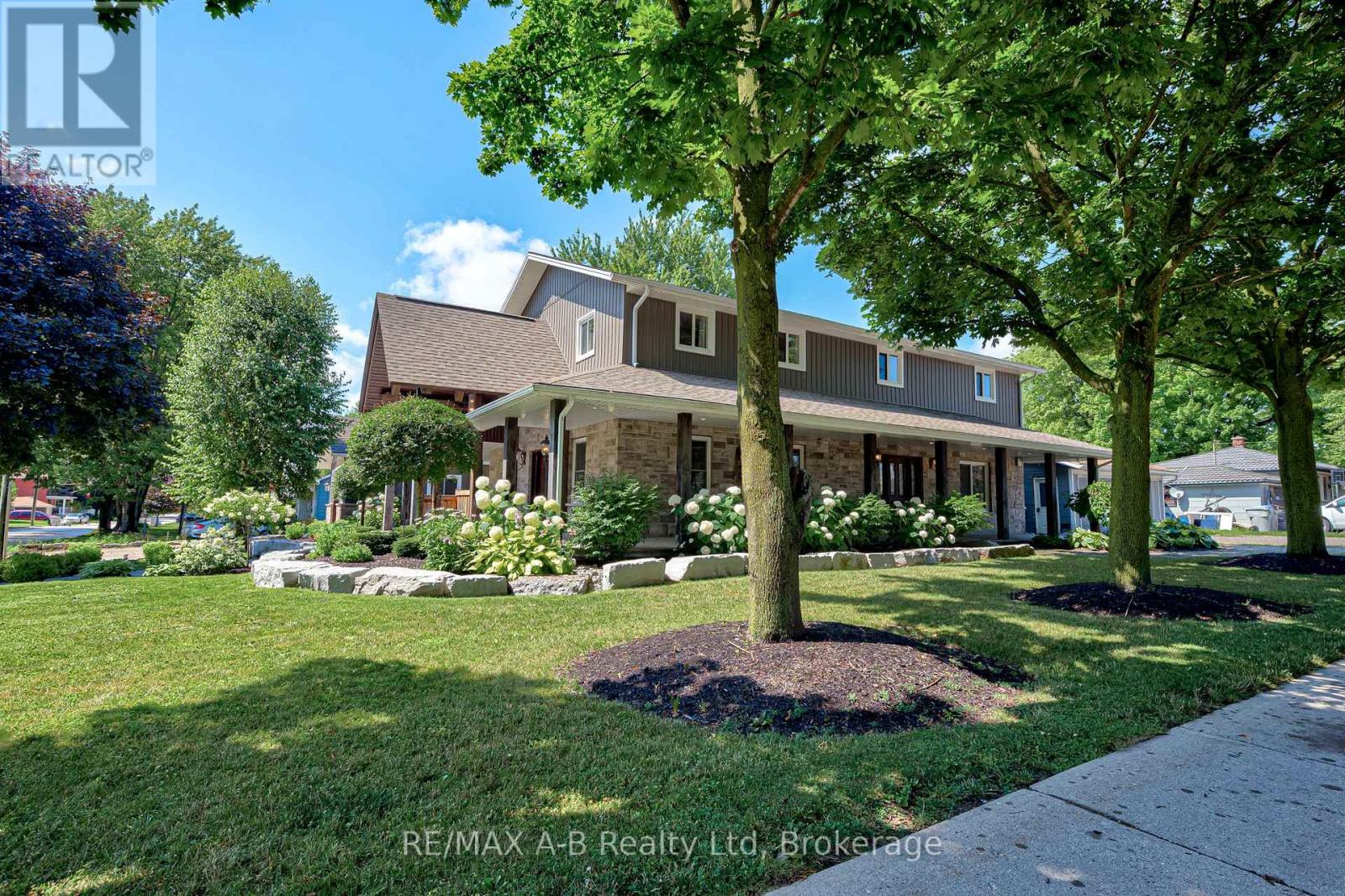 197 Trafalgar Street N, West Perth, Ontario  N0K 1N0 - Photo 4 - X12146166