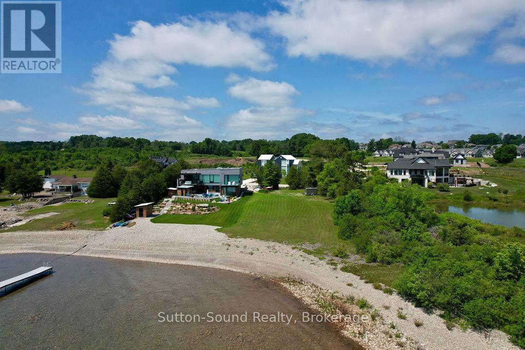 542 Punkinseed Lane, Georgian Bluffs, Ontario  N0H 1S0 - Photo 9 - X12310374