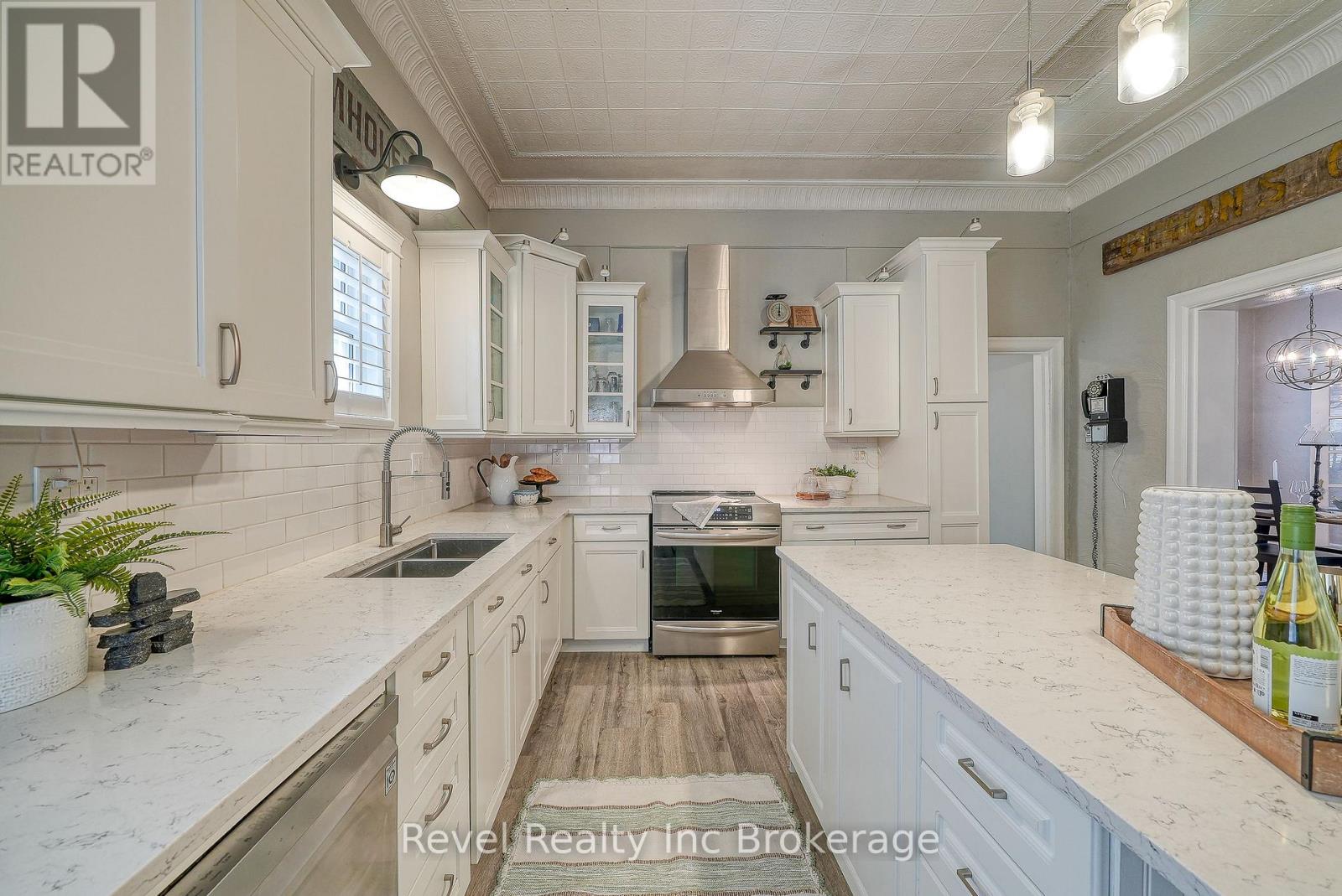 425 Ingersoll Avenue, Woodstock, Ontario  N4S 4X4 - Photo 16 - X12662158