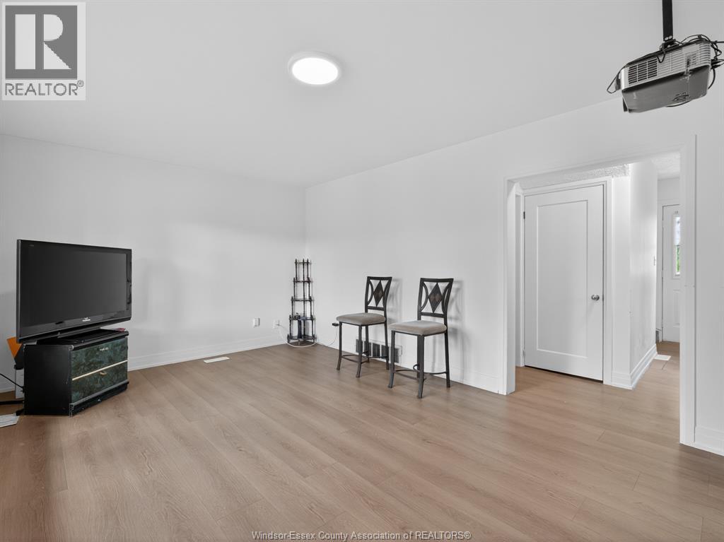 1214 Rankin Avenue, Windsor, Ontario  N9B 2S5 - Photo 6 - 26000147