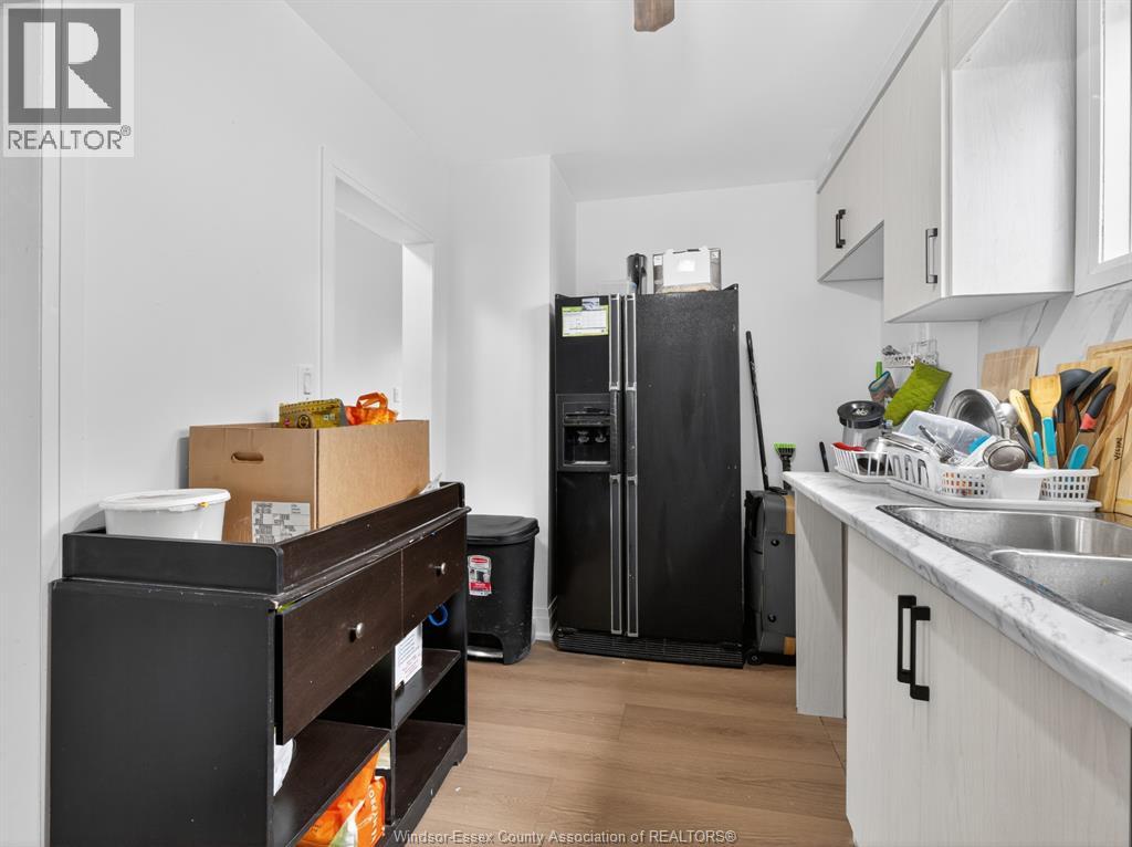 1214 Rankin Avenue, Windsor, Ontario  N9B 2S5 - Photo 9 - 26000147