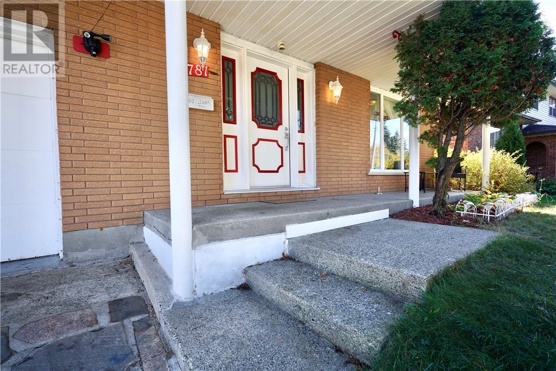 781 Grandview, Sudbury, Ontario  P3A 4Z8 - Photo 6 - 2125159