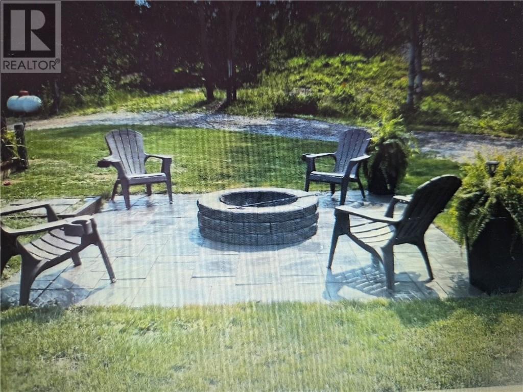 3694 Dill Lake Road, Greater Sudbury, Ontario  P3E 4N1 - Photo 2 - 2125979