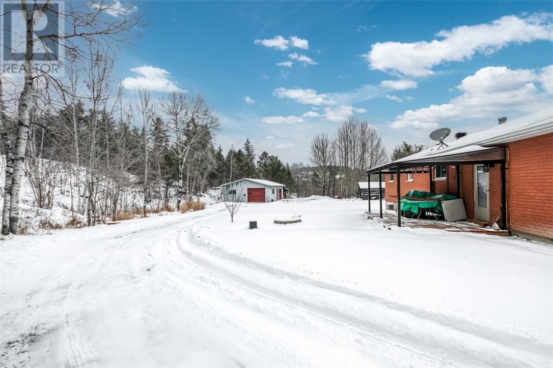 3694 Dill Lake Road, Greater Sudbury, Ontario  P3E 4N1 - Photo 5 - 2125979