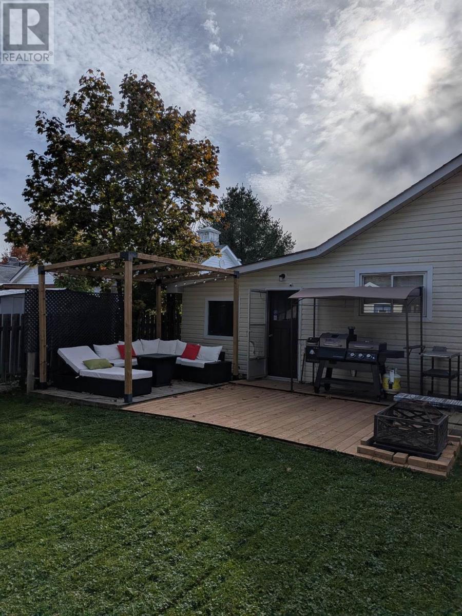 60 Curran Dr, Sault Ste. Marie, Ontario  P6B 1L1 - Photo 43 - SM260011