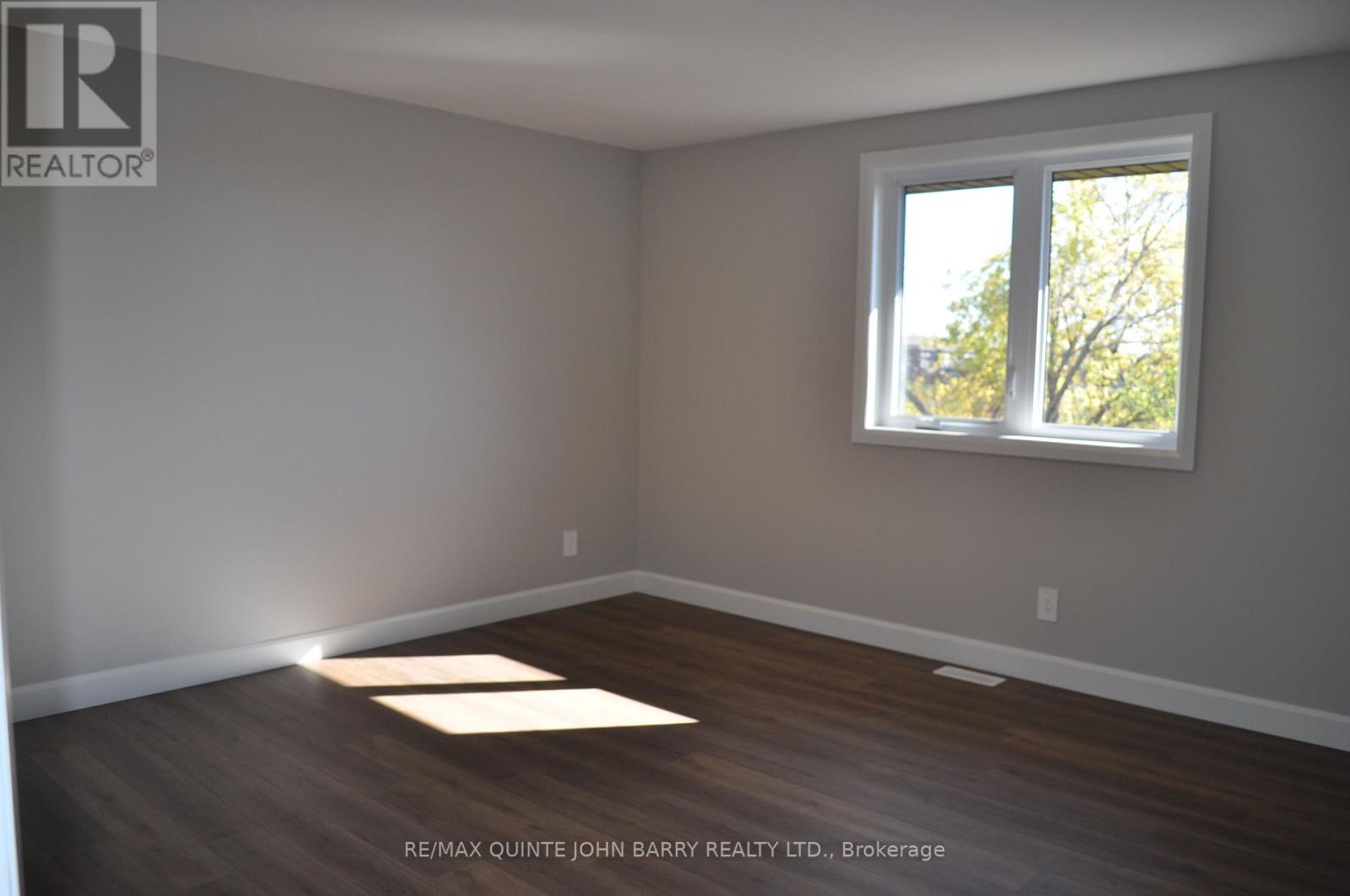 Lot 4 - 8 Parkland Circle, Quinte West, Ontario  K8V 0R4 - Photo 14 - X12662202