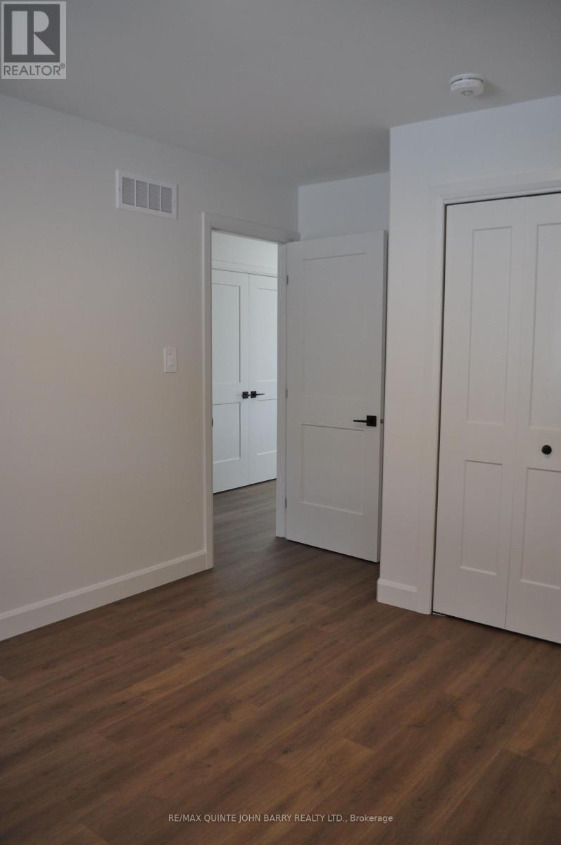 Lot 4 - 8 Parkland Circle, Quinte West, Ontario  K8V 0R4 - Photo 17 - X12662202