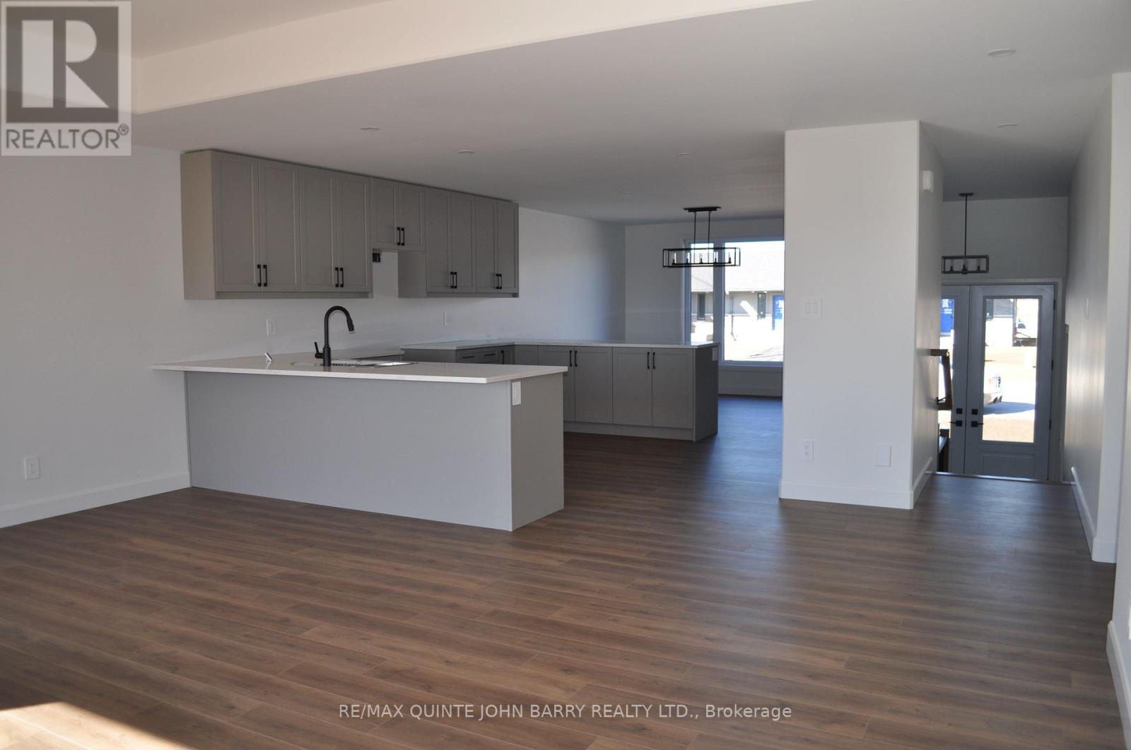 Lot 4 - 8 Parkland Circle, Quinte West, Ontario  K8V 0R4 - Photo 5 - X12662202