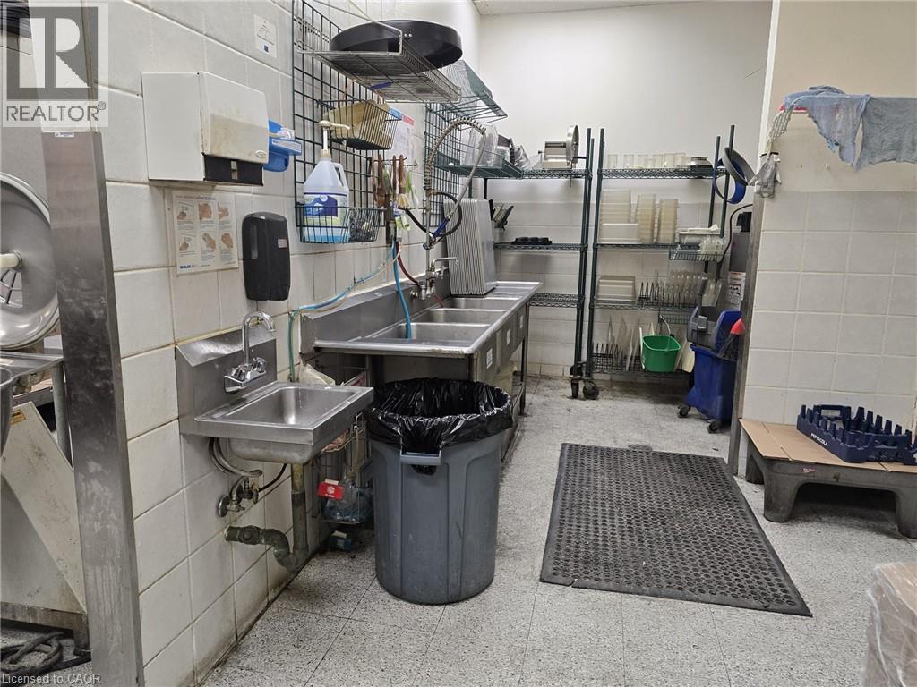 3408 Dundas Street W, York, Ontario  M6S 2S1 - Photo 7 - 40770487