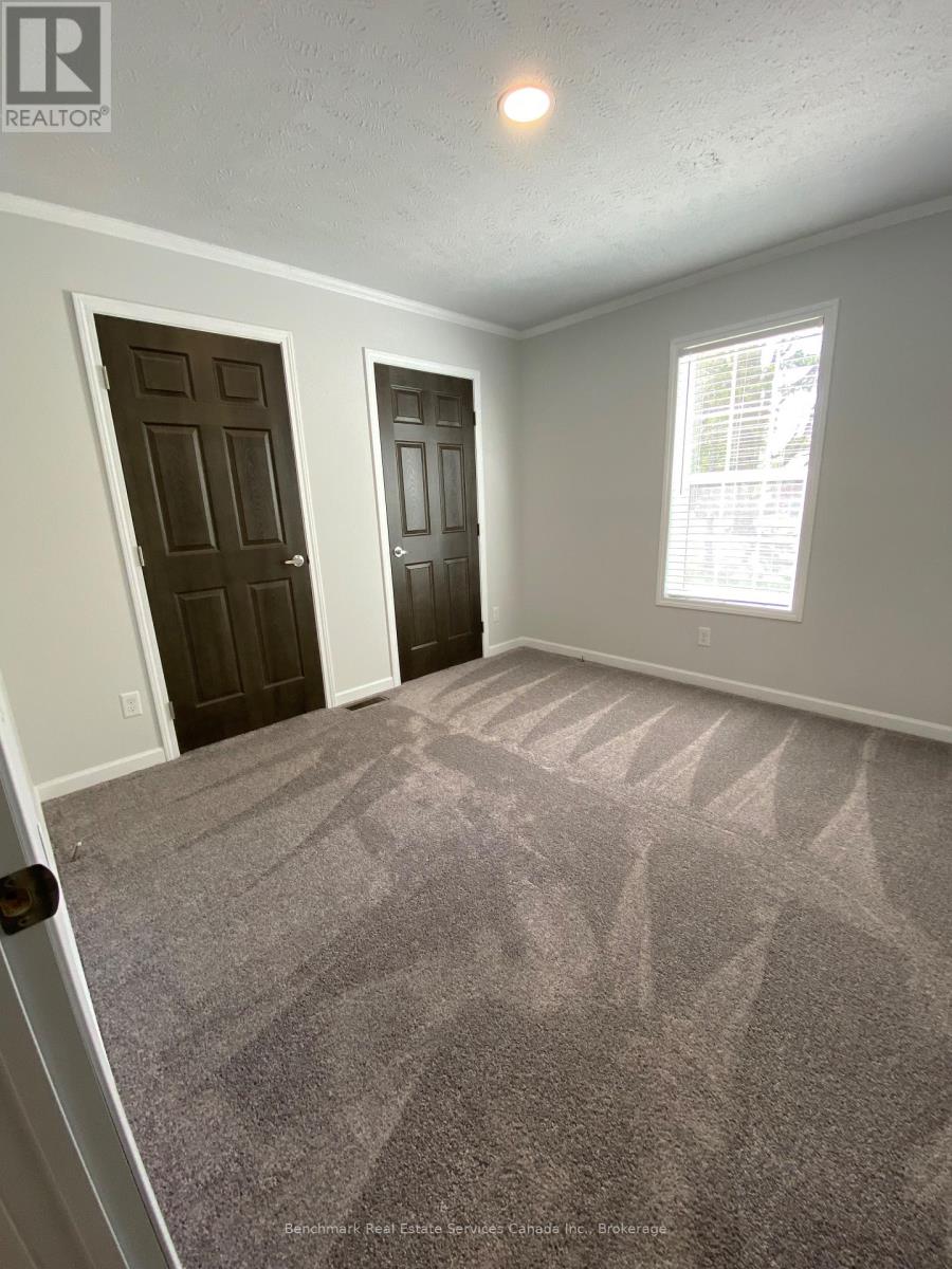 210 Spruce Drive, West Grey, Ontario N4N 3B8 - Photo 14 - X12662196