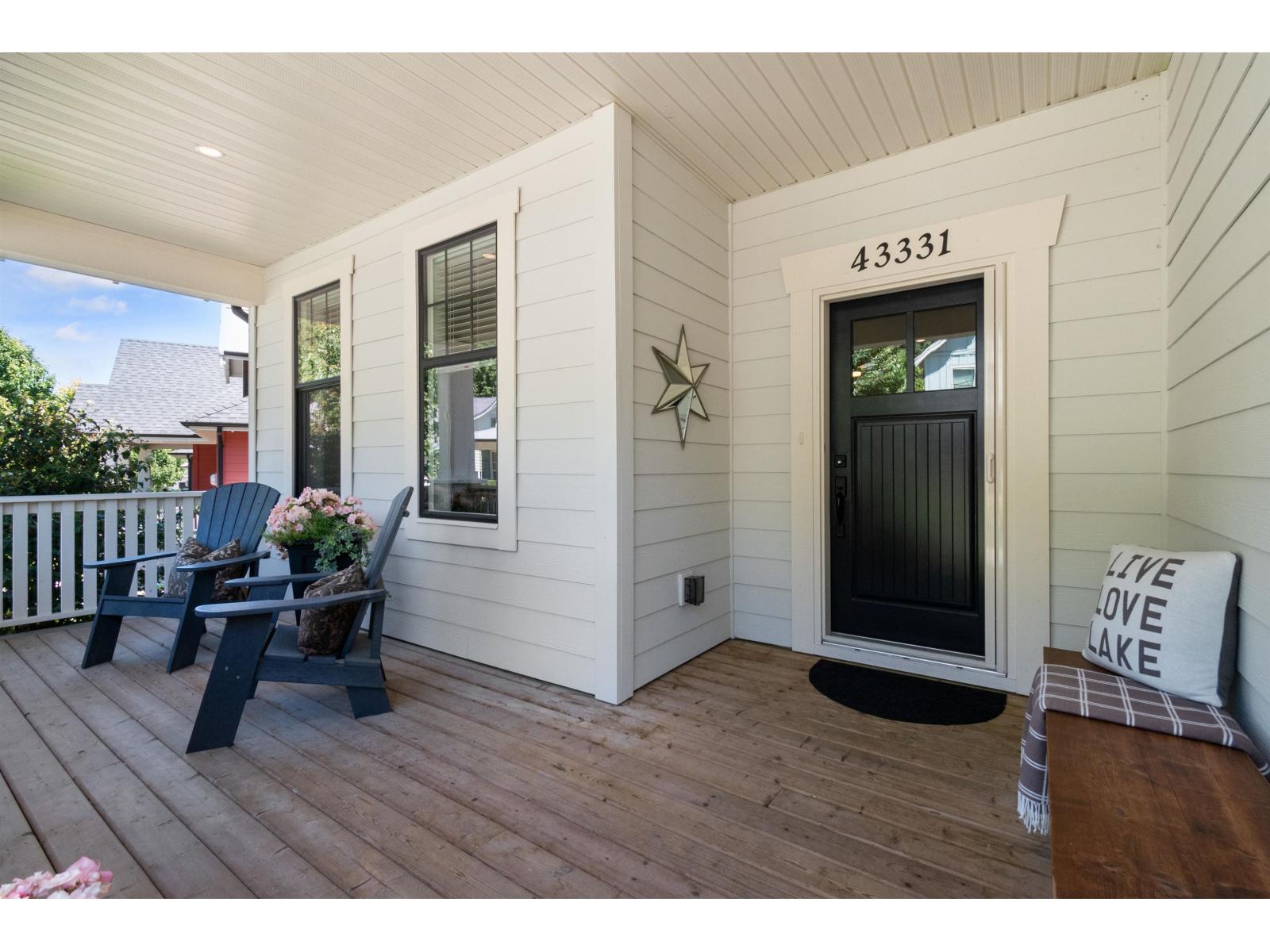 43331 Creekside Circle, Cultus Lake South, Lindell Beach, British Columbia  V2R 0Z4 - Photo 3 - R3075689