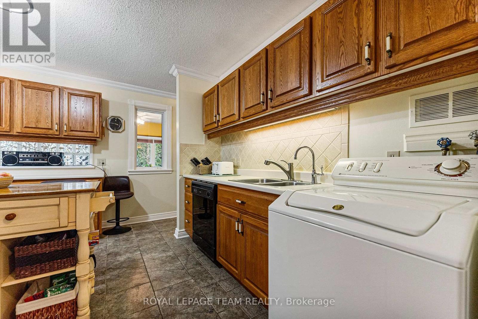 591 Bellamy Road, Mcnab/braeside, Ontario  K0A 2X0 - Photo 17 - X12662236