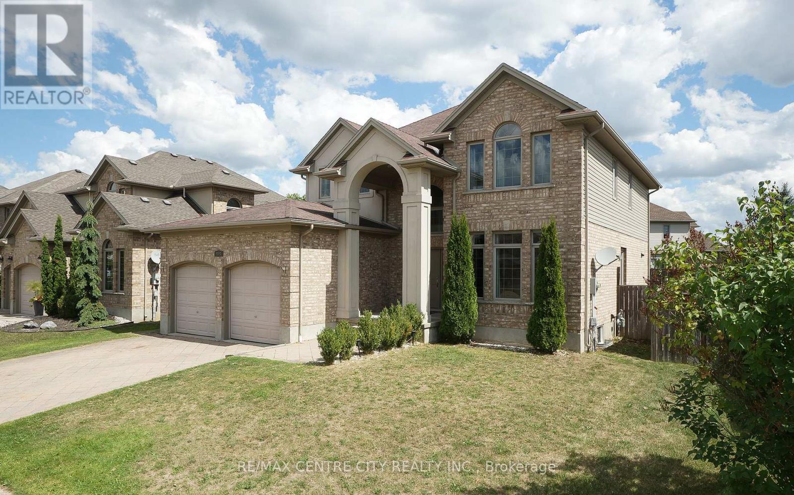 2024 Pennyroyal Street, London North, Ontario  N5X 0E5 - Photo 2 - X12662182