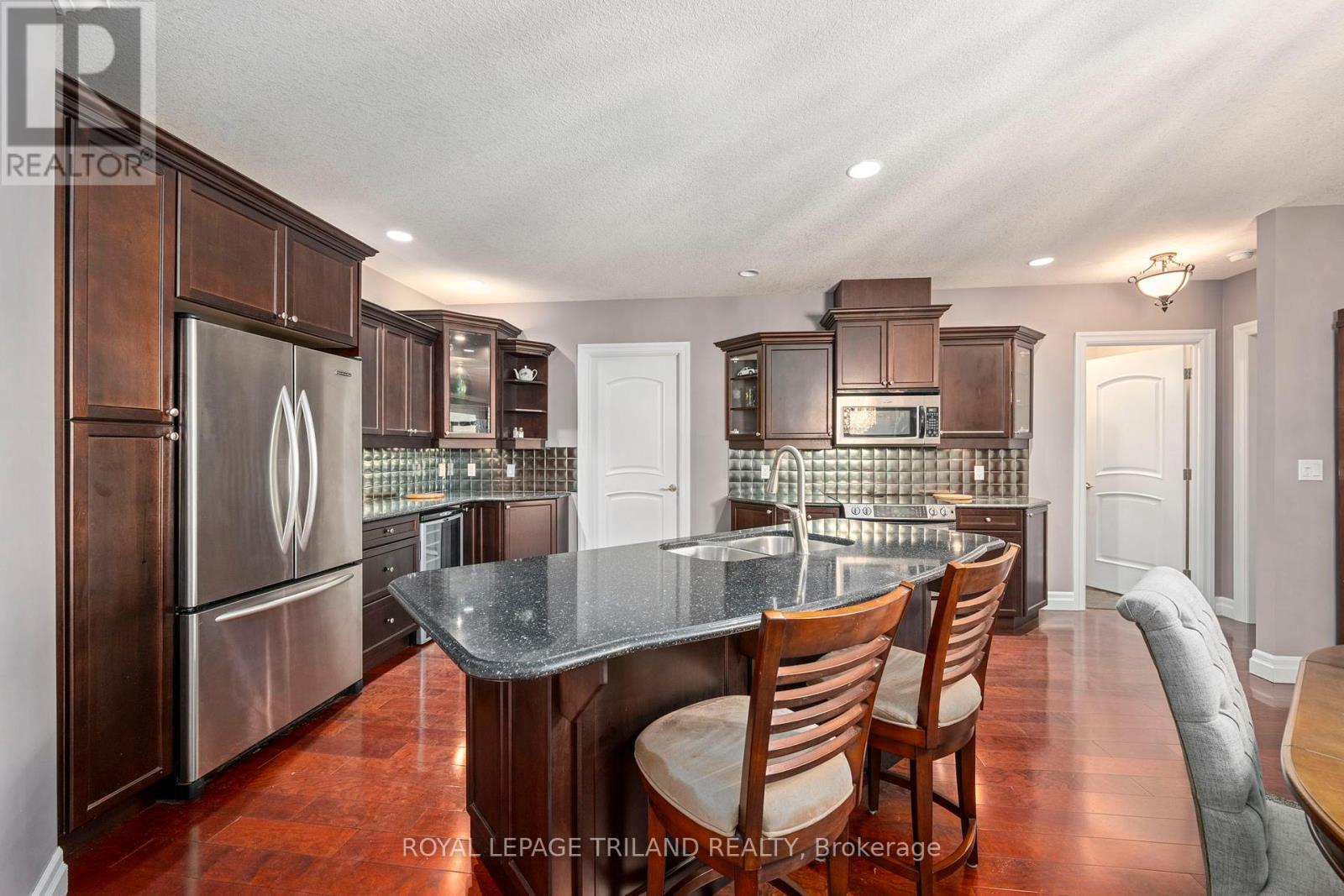 1107 - 250 Pall Mall Street, London East, Ontario  N6A 6K3 - Photo 5 - X12662210