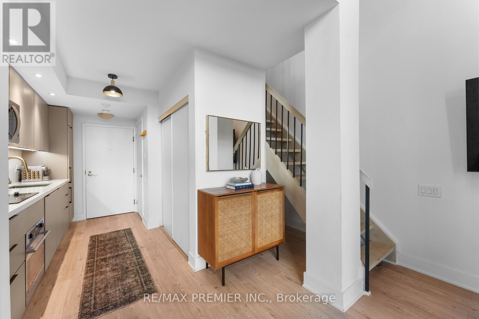 301 - 5 Hanna Avenue, Toronto, Ontario  M6K 1W8 - Photo 12 - C12585722