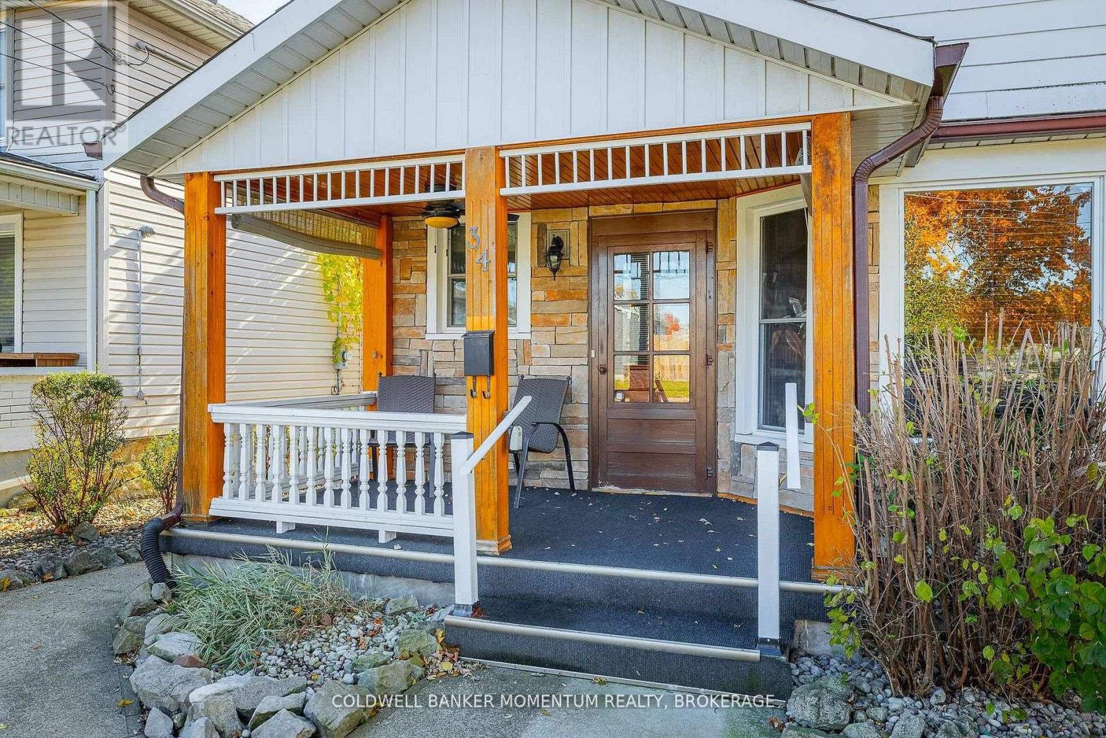 34 Almond Street, St. Catharines, Ontario  L2T 1E9 - Photo 3 - X12662220