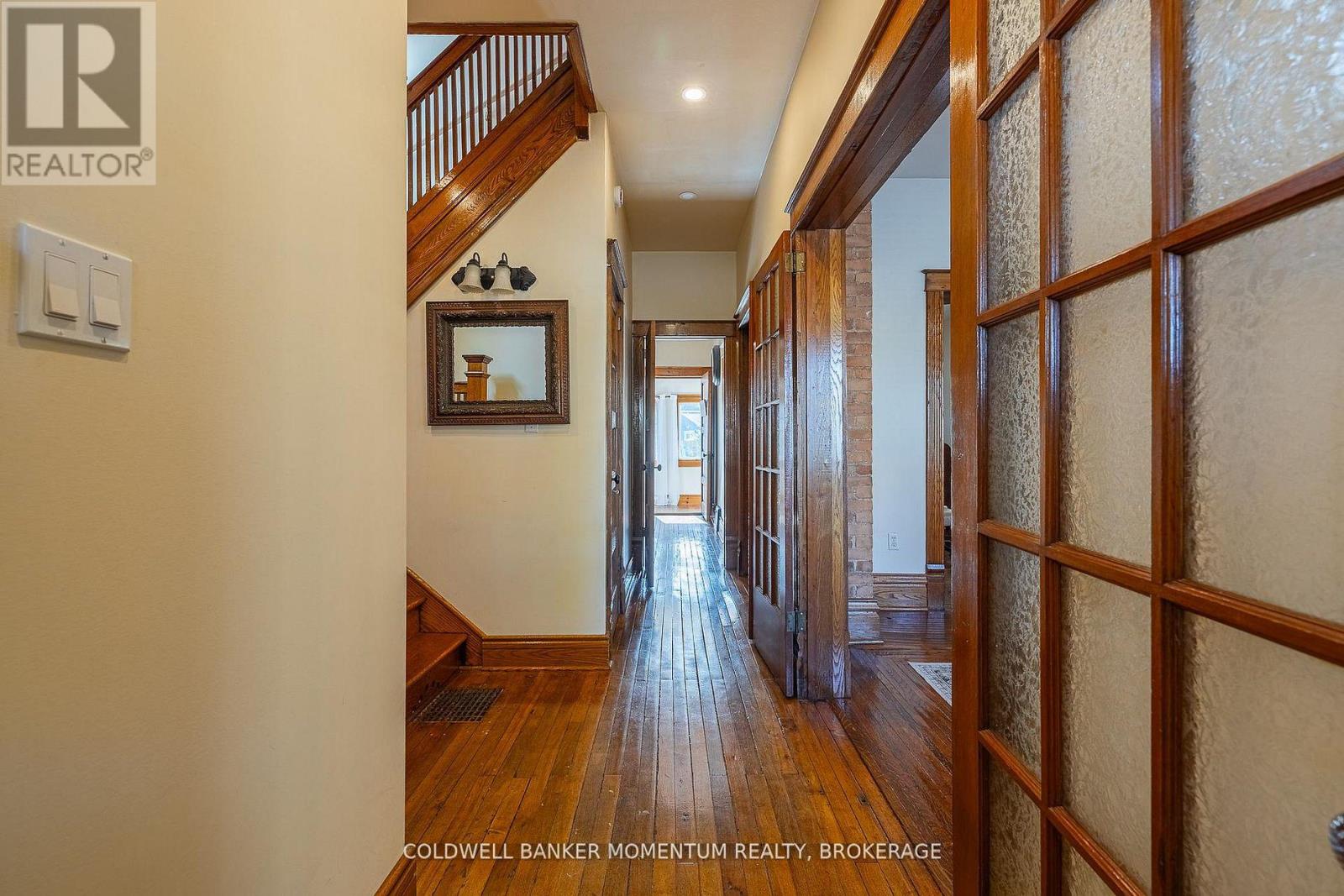 34 Almond Street, St. Catharines, Ontario  L2T 1E9 - Photo 6 - X12662220