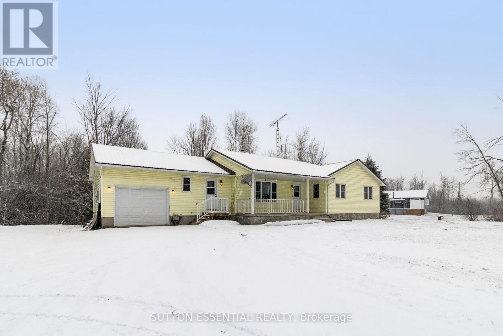 2216 2nd Concession Road, Augusta, Ontario  K6V 5T1 - Photo 1 - X12662192